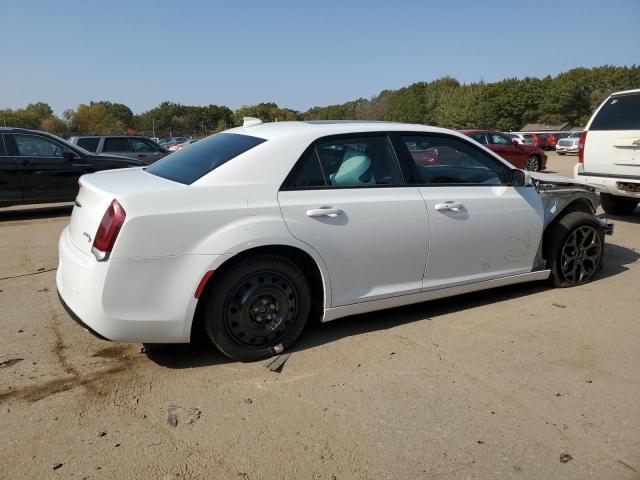 Photo 2 VIN: 2C3CCAGG9JH300540 - CHRYSLER 300 S 