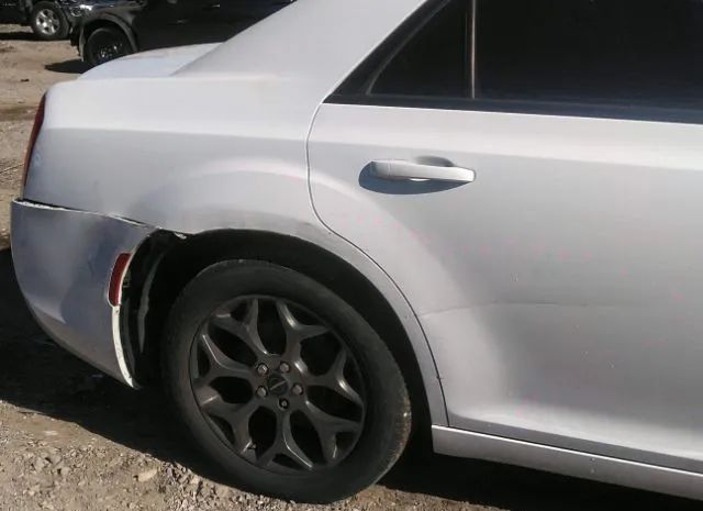 Photo 5 VIN: 2C3CCAGGXHH597635 - CHRYSLER 300 