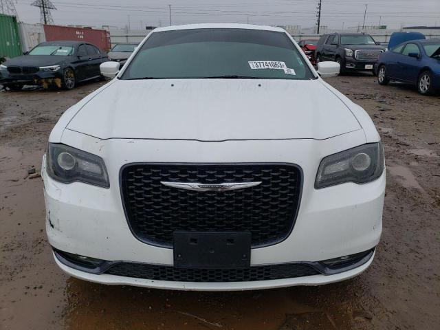 Photo 4 VIN: 2C3CCAGGXJH165665 - CHRYSLER 300 S 