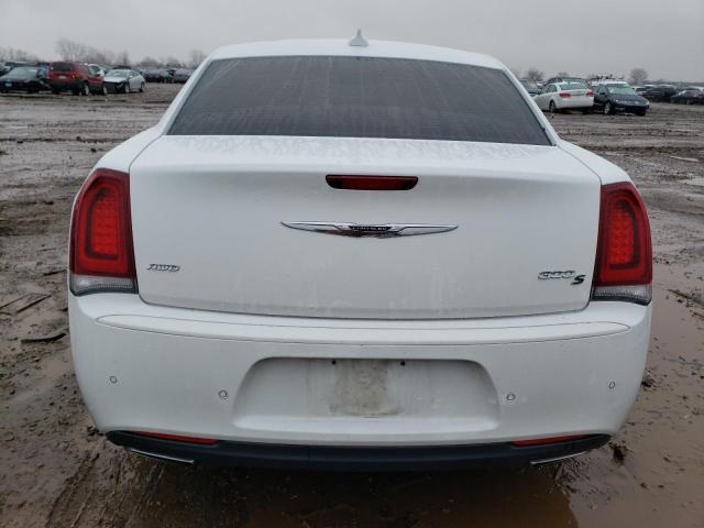 Photo 5 VIN: 2C3CCAGGXJH165665 - CHRYSLER 300 S 