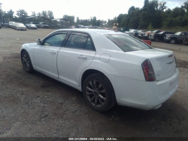 Photo 2 VIN: 2C3CCAGT1EH343644 - CHRYSLER 300 