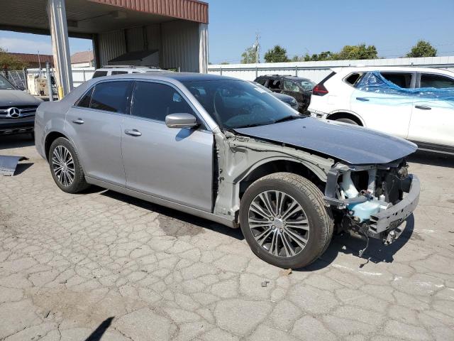 Photo 3 VIN: 2C3CCAGT2EH143226 - CHRYSLER 300 