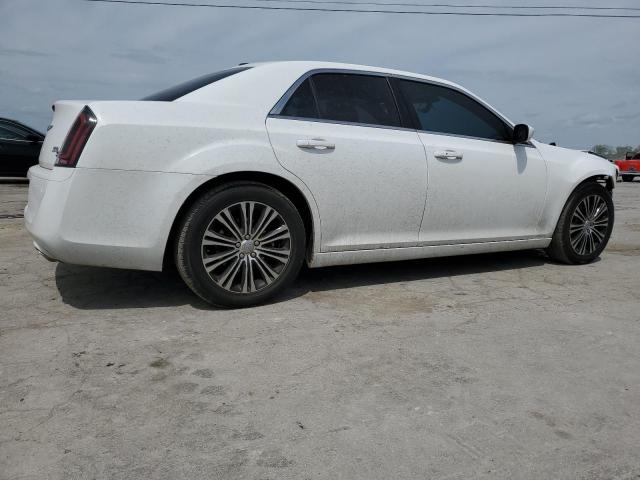 Photo 2 VIN: 2C3CCAGT3DH647105 - CHRYSLER 300 