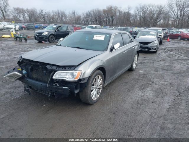 Photo 1 VIN: 2C3CCAHG4CH184312 - CHRYSLER 300 