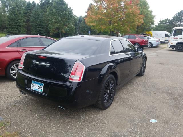 Photo 3 VIN: 2C3CCAJT2CH137223 - CHRYSLER 300 S 