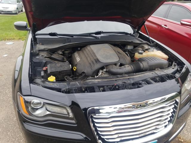 Photo 6 VIN: 2C3CCAJT2CH137223 - CHRYSLER 300 S 