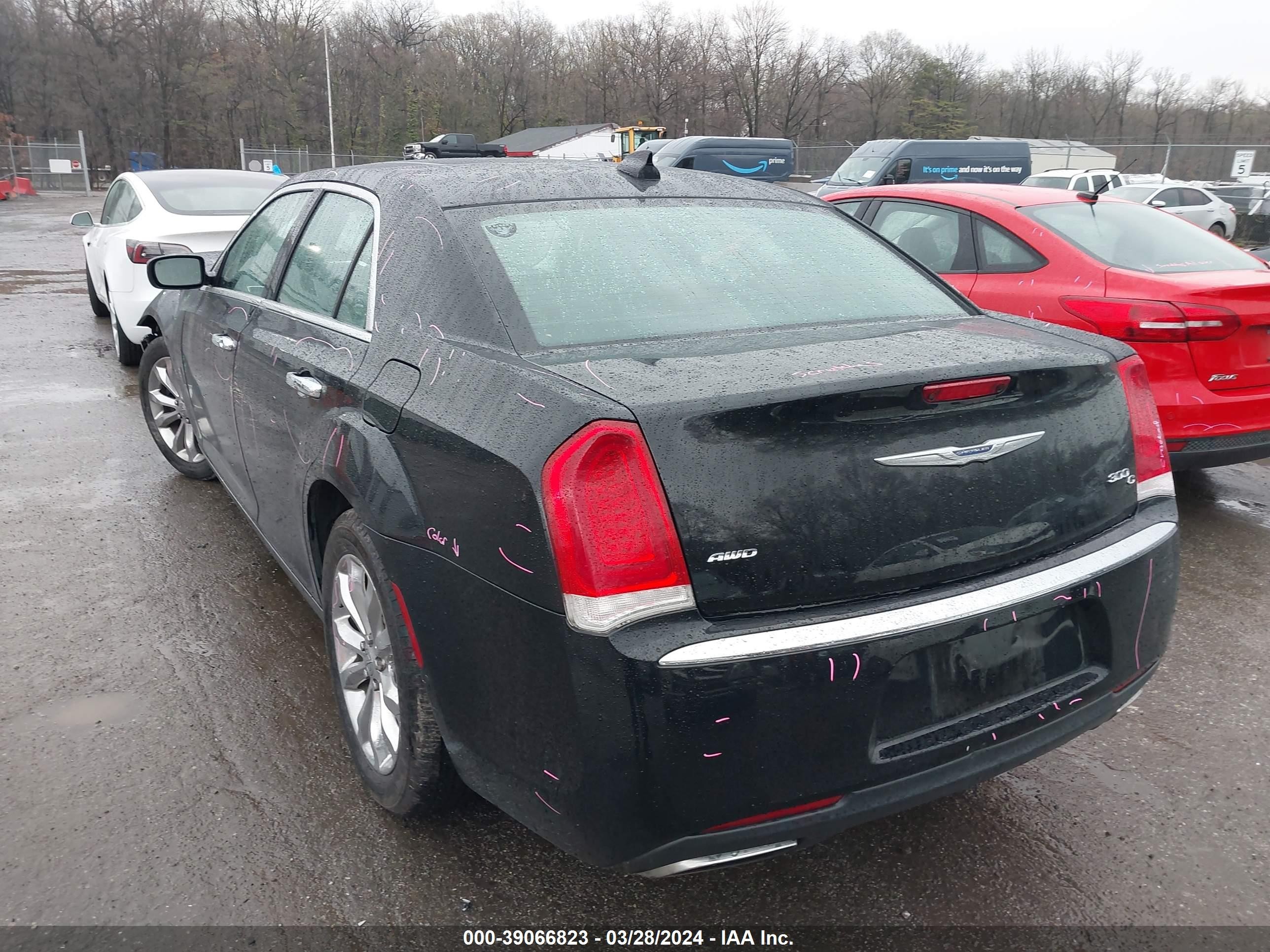 Photo 2 VIN: 2C3CCAKG0GH142489 - CHRYSLER 300C 