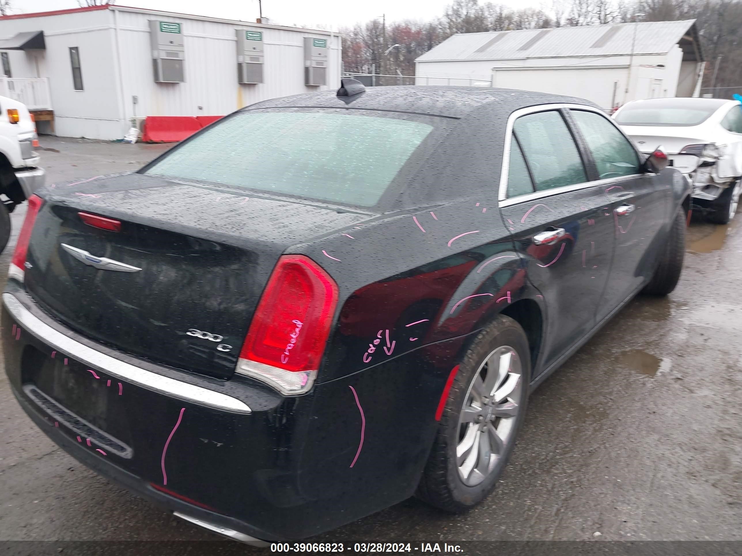 Photo 3 VIN: 2C3CCAKG0GH142489 - CHRYSLER 300C 