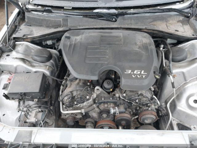 Photo 9 VIN: 2C3CCAKG0GH212900 - CHRYSLER 300 