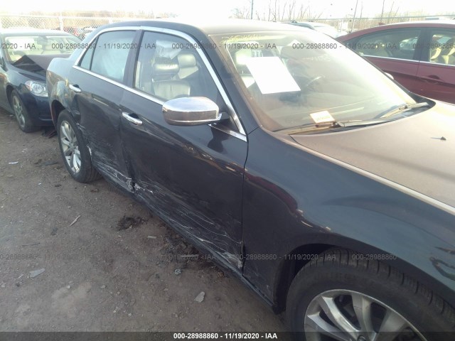 Photo 5 VIN: 2C3CCAKG0JH151698 - CHRYSLER 300 