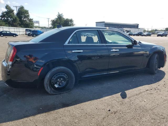 Photo 2 VIN: 2C3CCAKG0KH528807 - CHRYSLER 300 