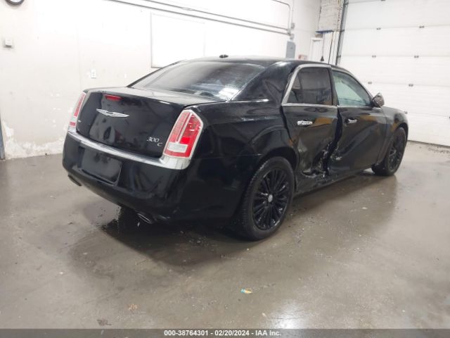 Photo 3 VIN: 2C3CCAKG1DH645153 - CHRYSLER 300C 