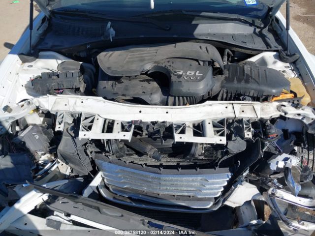 Photo 9 VIN: 2C3CCAKG1EH235938 - CHRYSLER 300C 