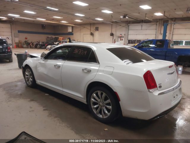 Photo 2 VIN: 2C3CCAKG1FH769605 - CHRYSLER 300C 