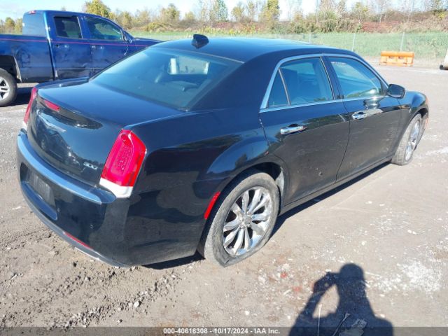 Photo 3 VIN: 2C3CCAKG1JH137888 - CHRYSLER 300 