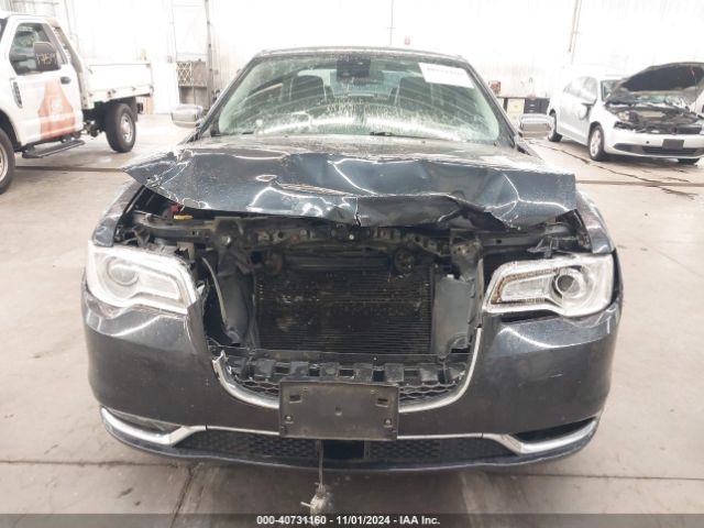 Photo 5 VIN: 2C3CCAKG1JH300135 - CHRYSLER 300 