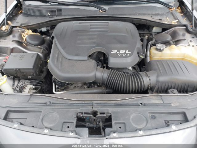 Photo 9 VIN: 2C3CCAKG2GH208394 - CHRYSLER 300 