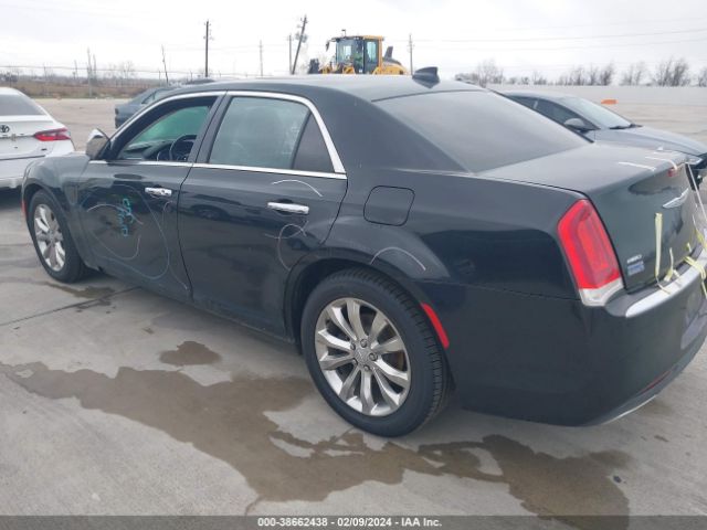 Photo 2 VIN: 2C3CCAKG2GH325392 - CHRYSLER 300 