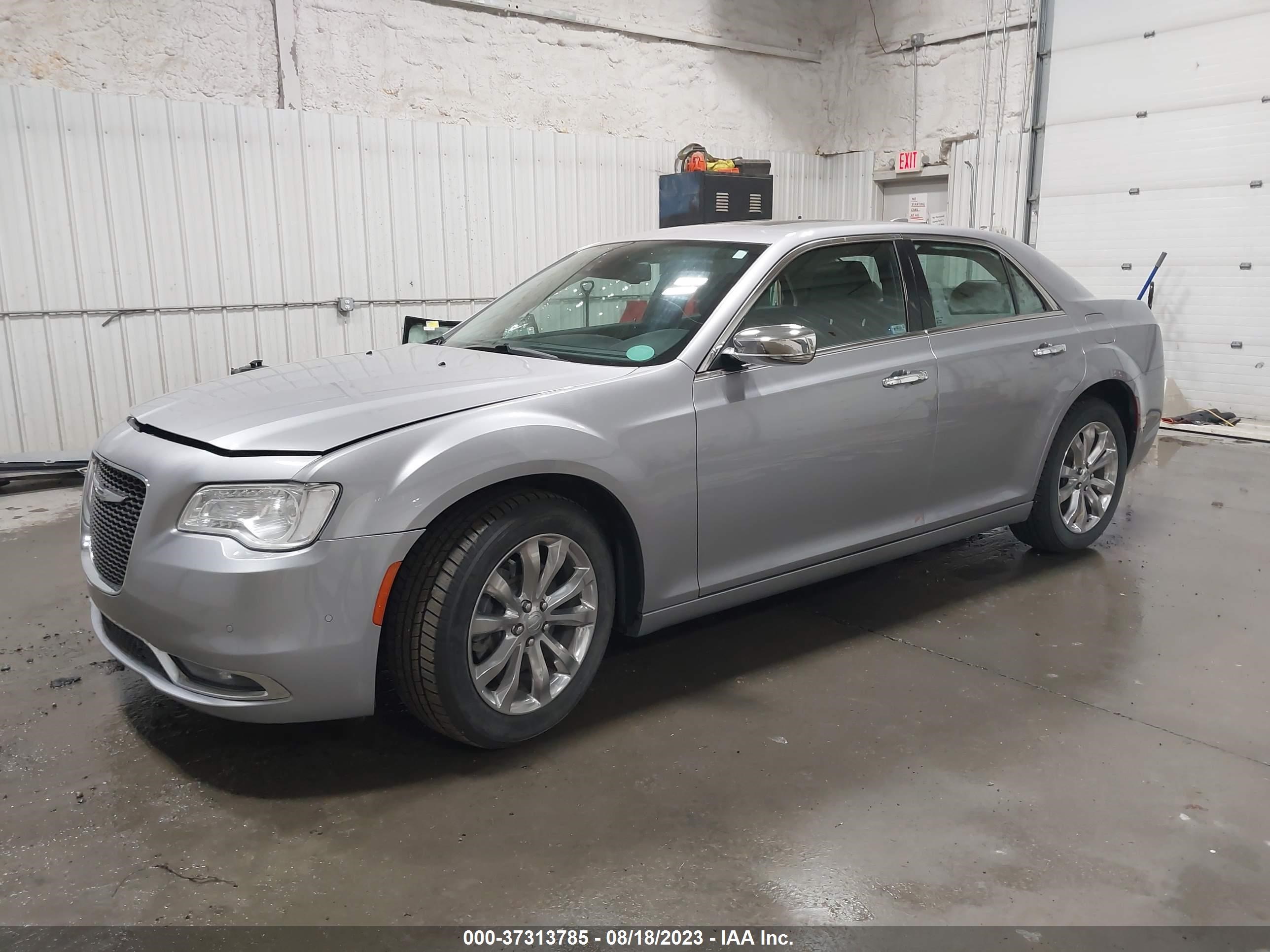 Photo 1 VIN: 2C3CCAKG2HH648262 - CHRYSLER 300 