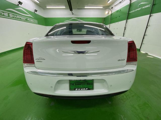 Photo 3 VIN: 2C3CCAKG3KH502704 - CHRYSLER 300 