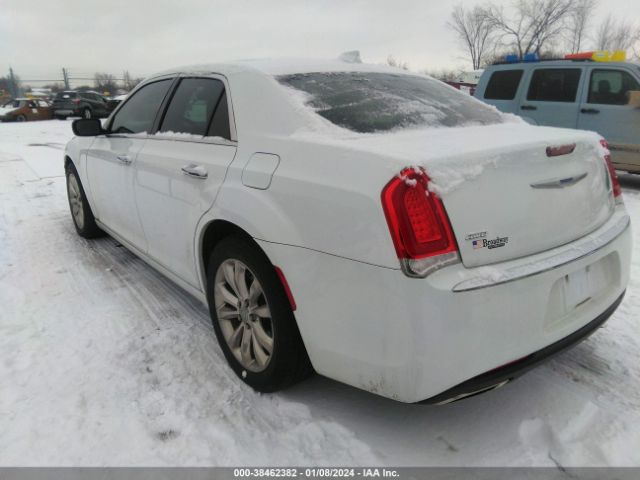 Photo 2 VIN: 2C3CCAKG3KH578147 - CHRYSLER 300 