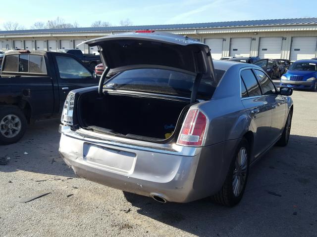 Photo 3 VIN: 2C3CCAKG4EH201122 - CHRYSLER 300C 