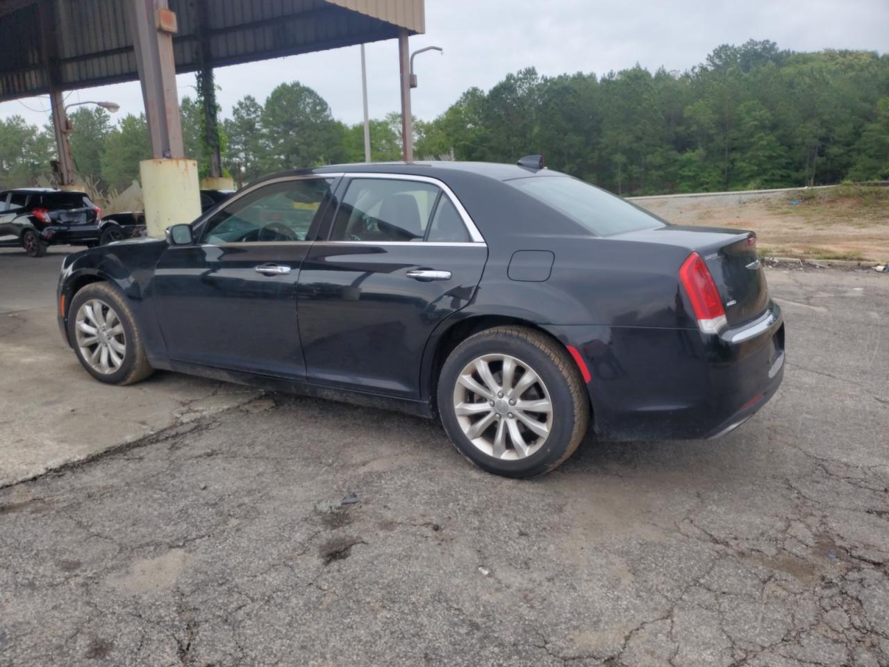 Photo 1 VIN: 2C3CCAKG4HH582779 - CHRYSLER 300 