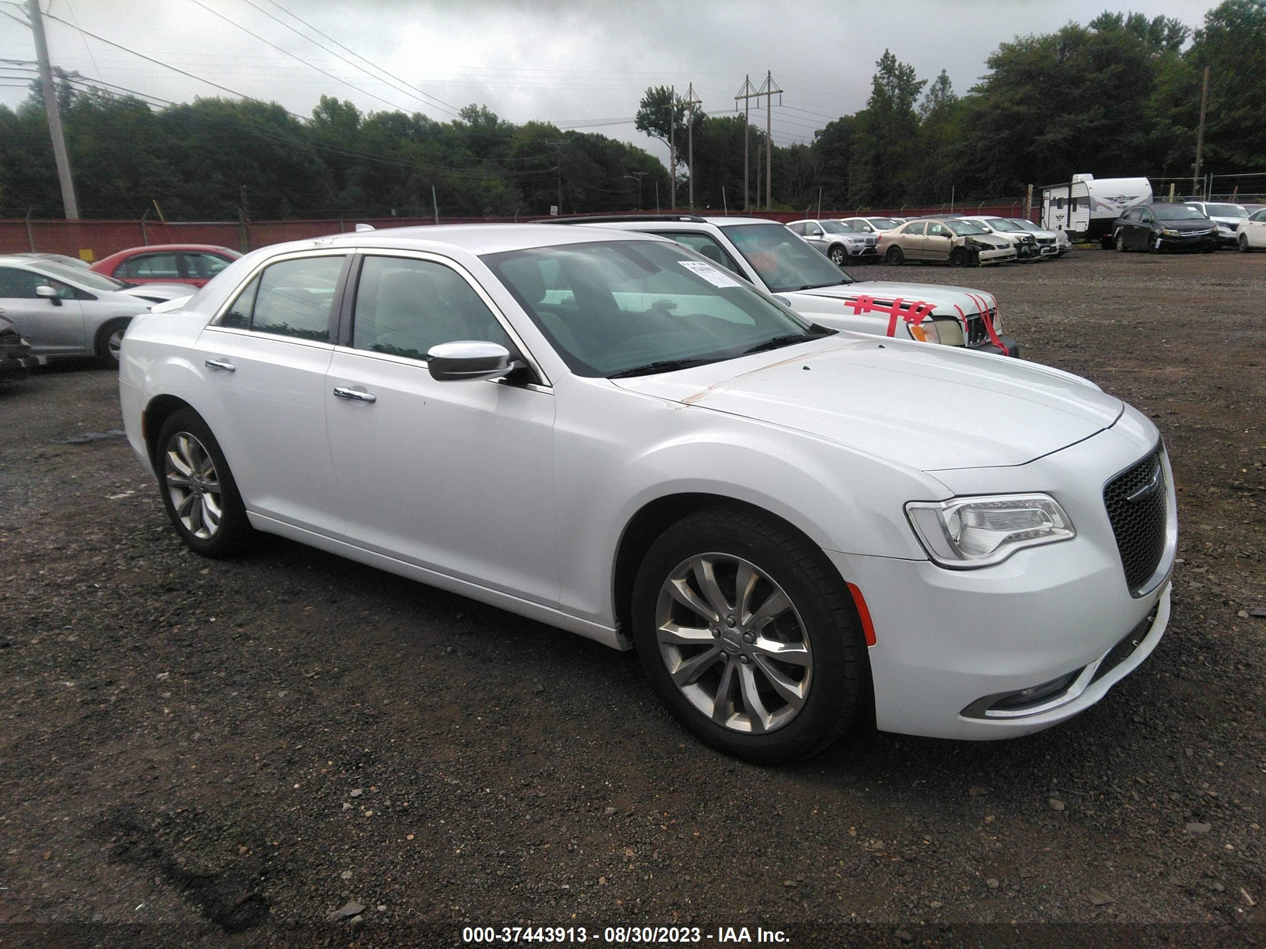 Photo 0 VIN: 2C3CCAKG4JH160386 - CHRYSLER 300 