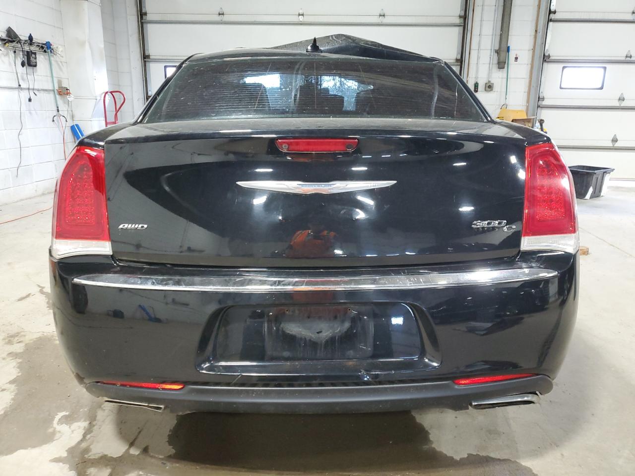 Photo 5 VIN: 2C3CCAKG6HH565580 - CHRYSLER 300 