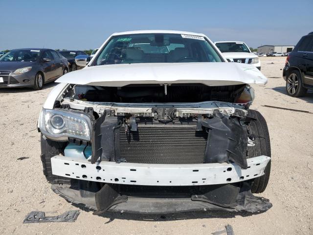 Photo 4 VIN: 2C3CCAKG6JH177271 - CHRYSLER 300 LIMITE 