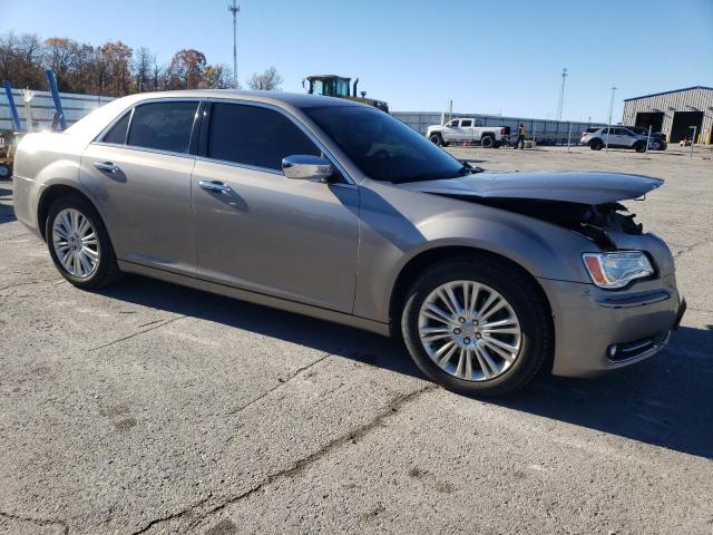 Photo 3 VIN: 2C3CCAKG7EH201101 - CHRYSLER 300C 