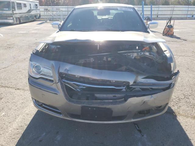 Photo 4 VIN: 2C3CCAKG7EH201101 - CHRYSLER 300C 