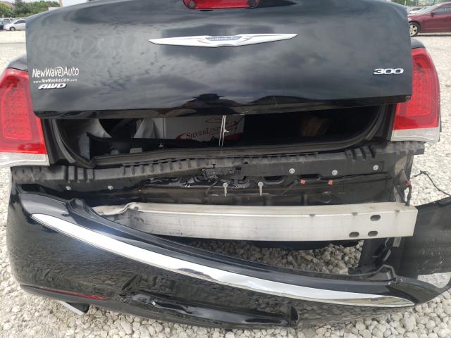 Photo 8 VIN: 2C3CCAKG7JH137703 - CHRYSLER 300 LIMITE 