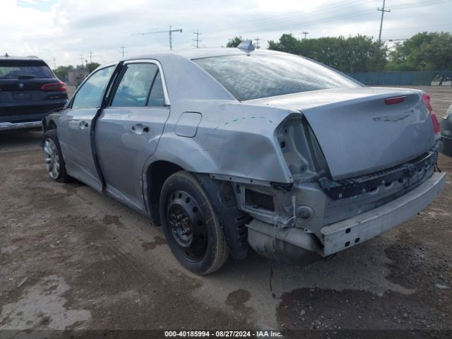 Photo 2 VIN: 2C3CCAKG7JH177456 - CHRYSLER 300 