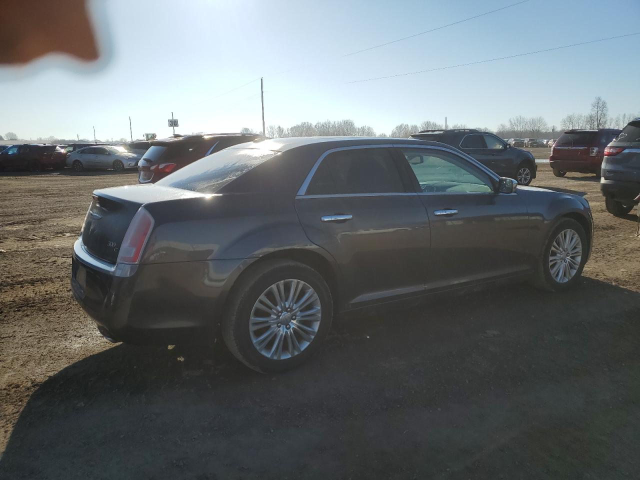 Photo 2 VIN: 2C3CCAKG8EH179576 - CHRYSLER 300 