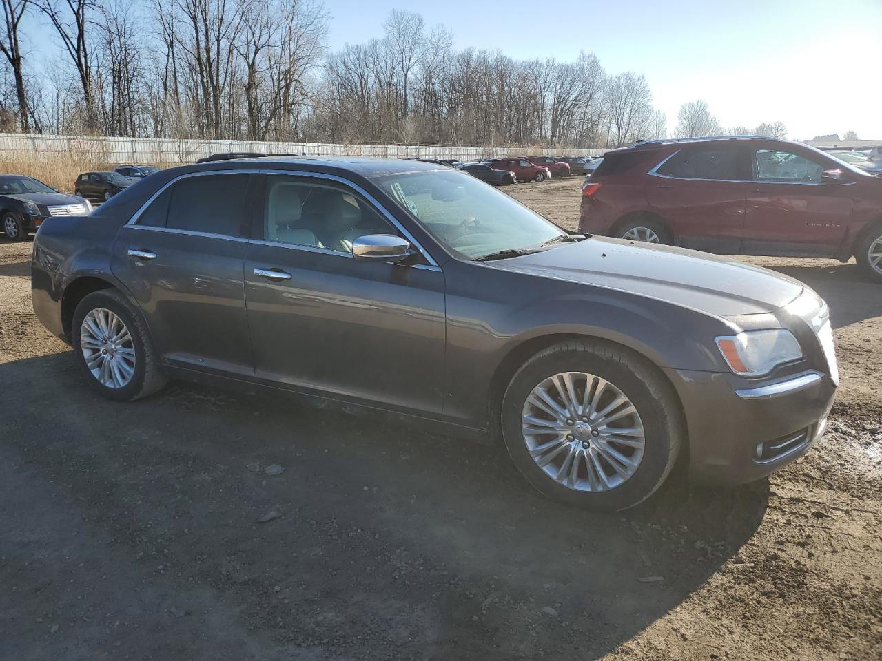 Photo 3 VIN: 2C3CCAKG8EH179576 - CHRYSLER 300 