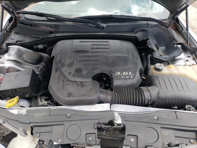 Photo 6 VIN: 2C3CCAKG8GH261732 - CHRYSLER 300C 