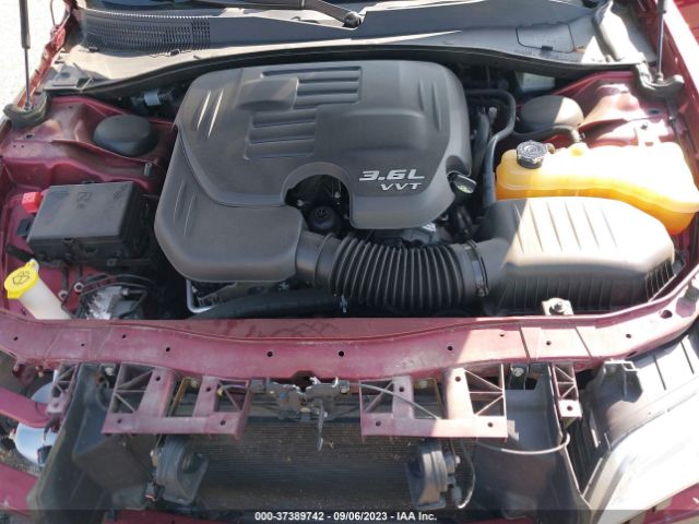 Photo 9 VIN: 2C3CCAKG8KH578127 - CHRYSLER 300 