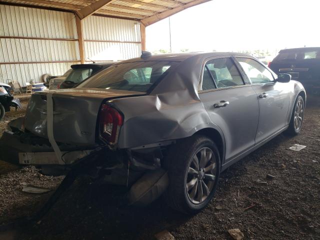 Photo 3 VIN: 2C3CCAKG9JH268325 - CHRYSLER 300 LIMITE 