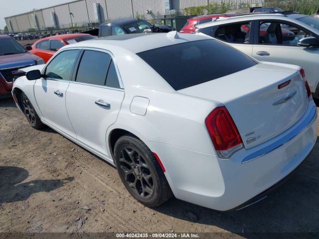 Photo 2 VIN: 2C3CCAKGXKH613718 - CHRYSLER 300 