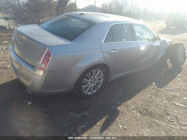 Photo 3 VIN: 2C3CCAKT1DH667151 - CHRYSLER 300C 