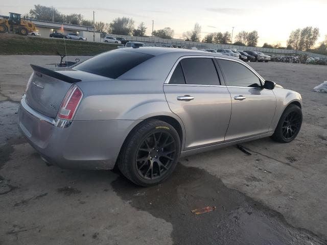 Photo 2 VIN: 2C3CCAKT3DH608425 - CHRYSLER 300C 