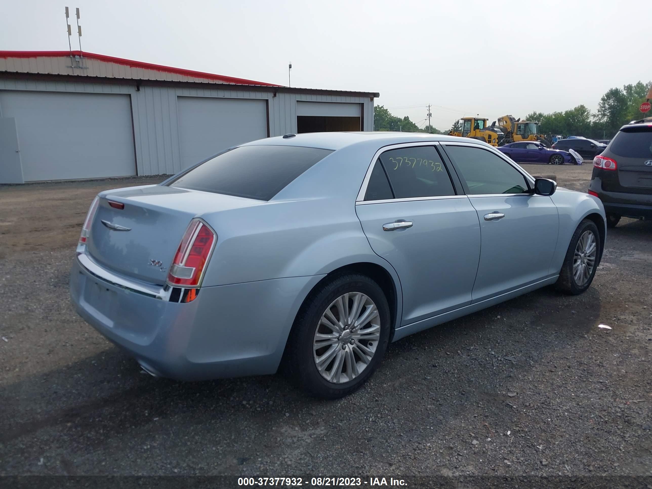 Photo 3 VIN: 2C3CCAKT3DH675865 - CHRYSLER 300 