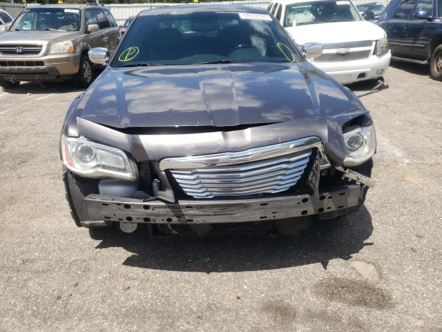 Photo 8 VIN: 2C3CCAKT5DH683322 - CHRYSLER 300C 