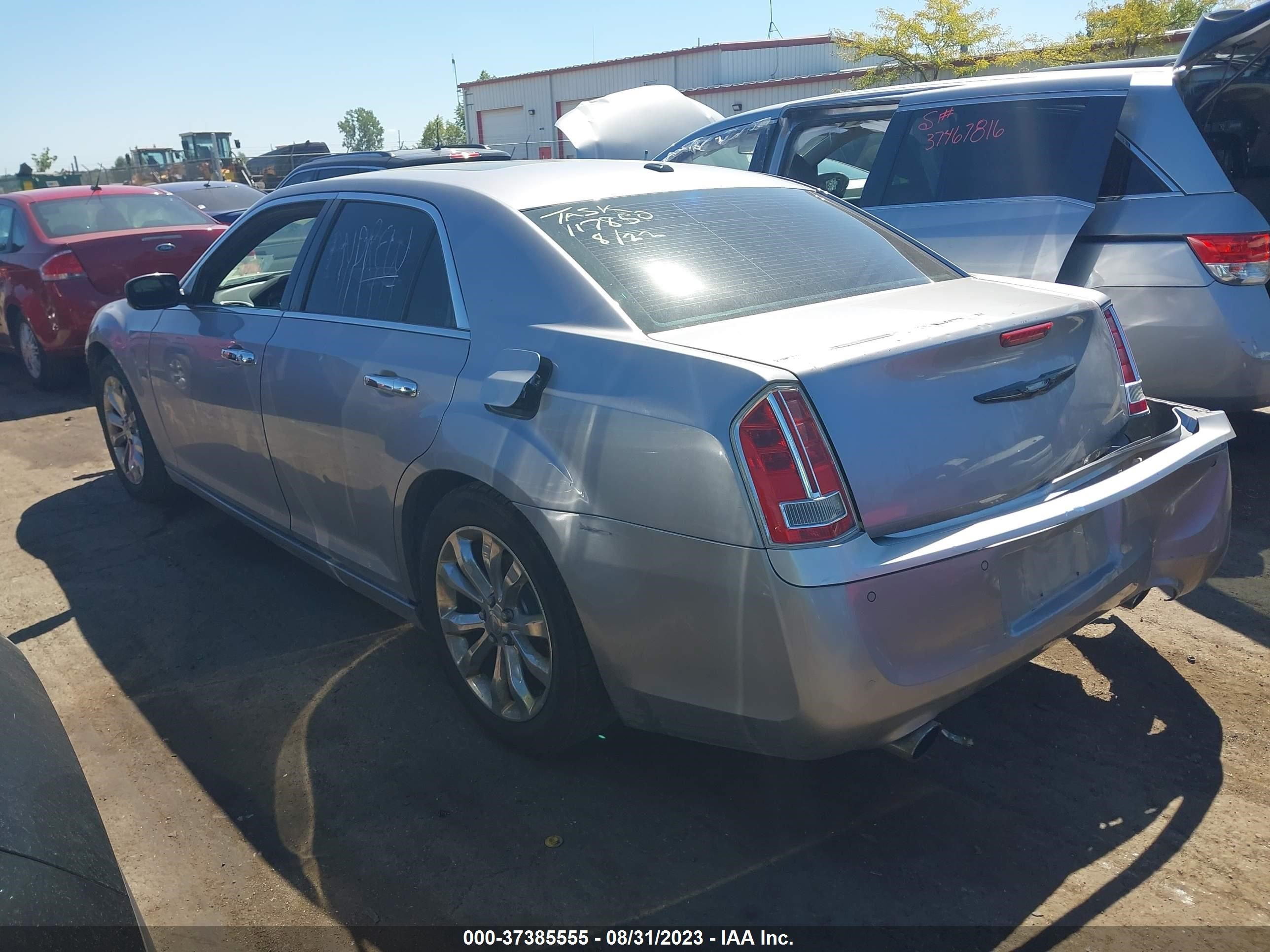 Photo 2 VIN: 2C3CCAKTXDH646640 - CHRYSLER 300 