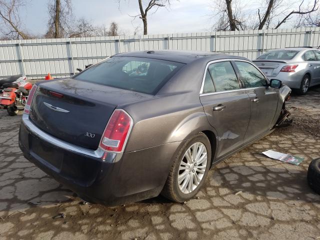 Photo 3 VIN: 2C3CCARG0DH560004 - CHRYSLER 300 