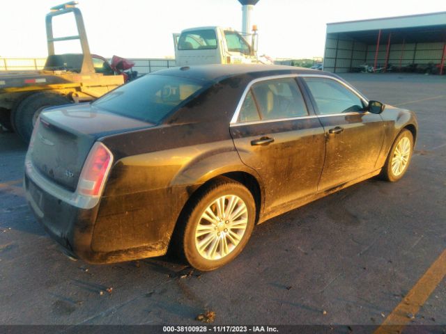 Photo 3 VIN: 2C3CCARG0EH327967 - CHRYSLER 300 