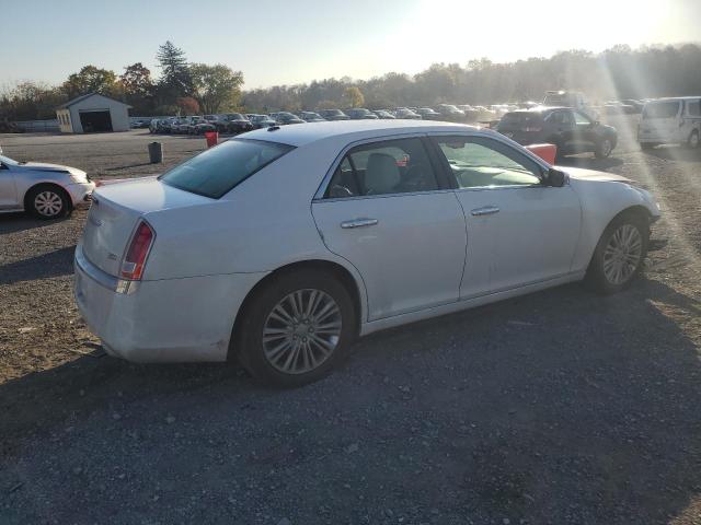 Photo 2 VIN: 2C3CCARG0EH355946 - CHRYSLER 300 