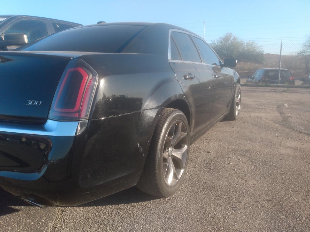 Photo 3 VIN: 2C3CCARG1EH128815 - CHRYSLER 300 