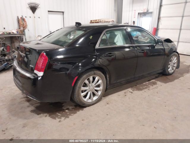 Photo 3 VIN: 2C3CCARG1HH610365 - CHRYSLER 300 